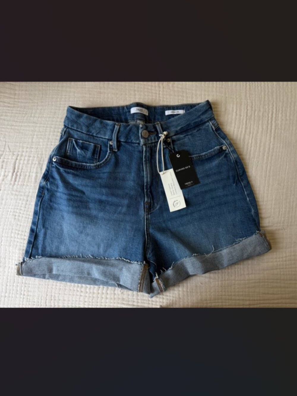 Forever 21 Premium NWT Curved 90's Cutoff Blue Denim Shorts - Sz 27
